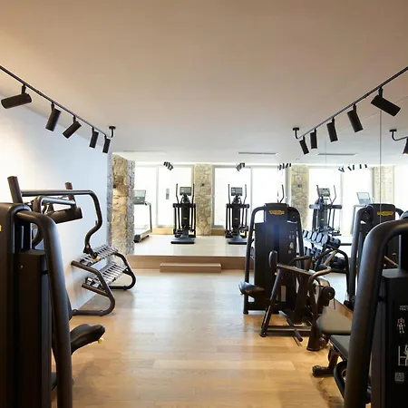 מלון Collini Mykonos, Worldhotels Elite 5*